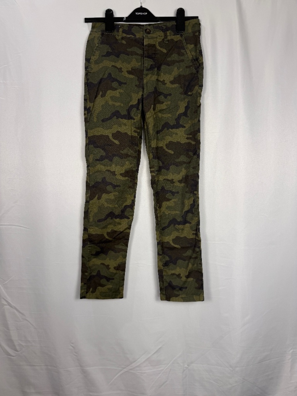 ASOS: Camo Straight Leg Pants - Green